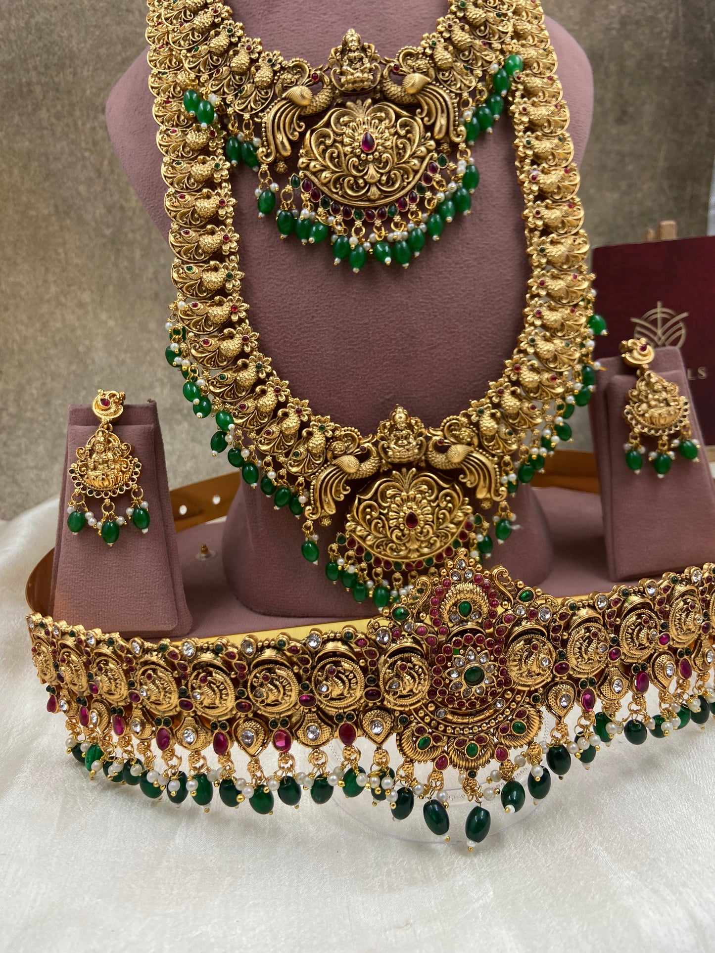 Semi bridal jewellery Sb635