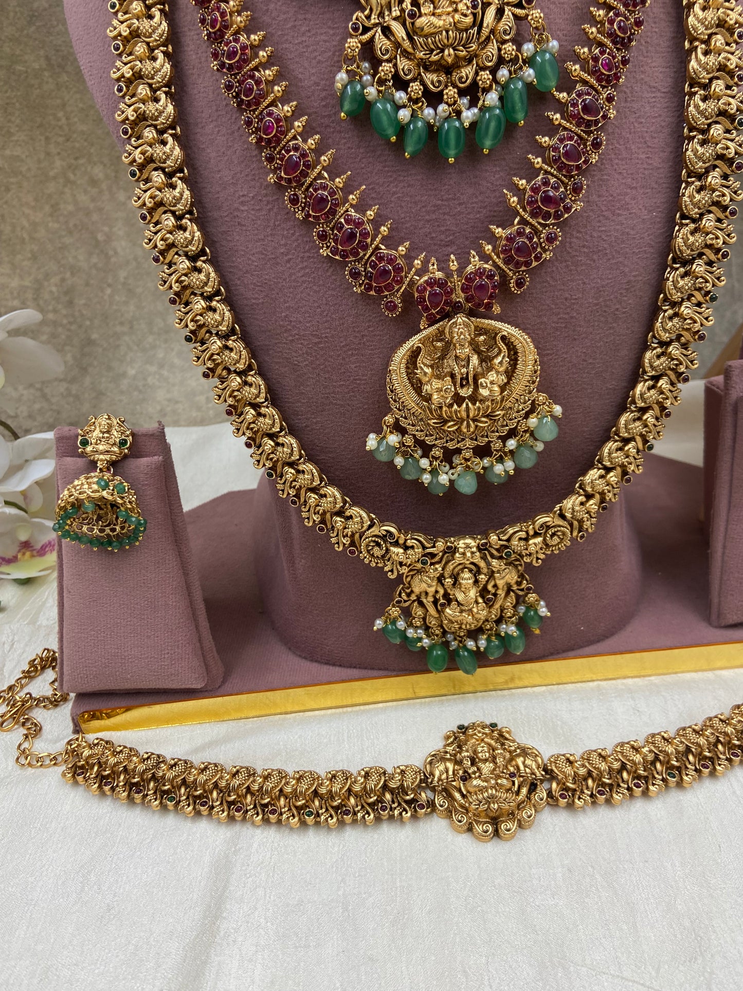 Green beaded semi bridal jewellery Sb647