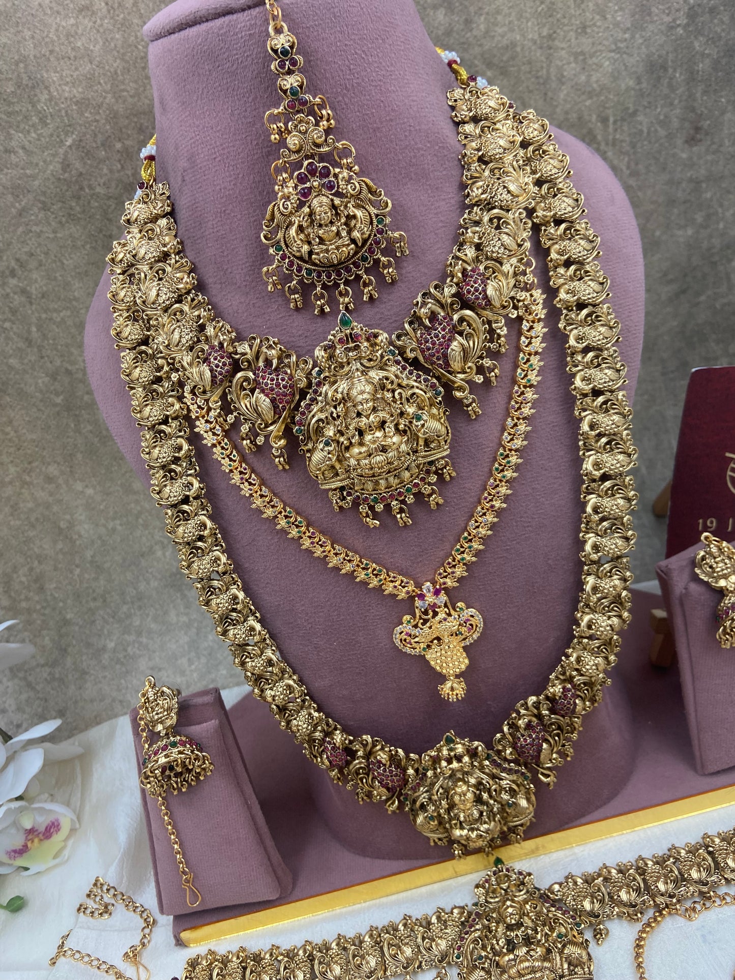 Nakshi full bridal jewellery Br221