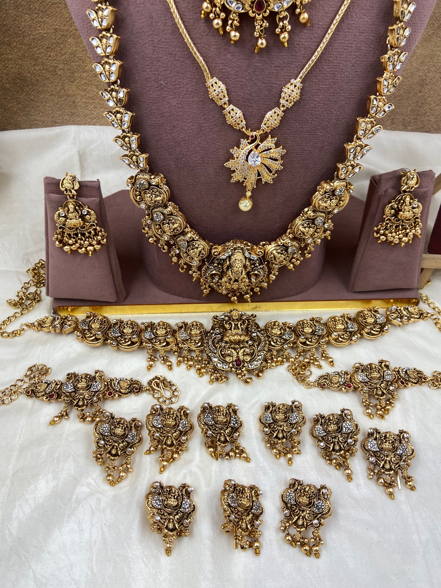 Full bridal jewellery Br289