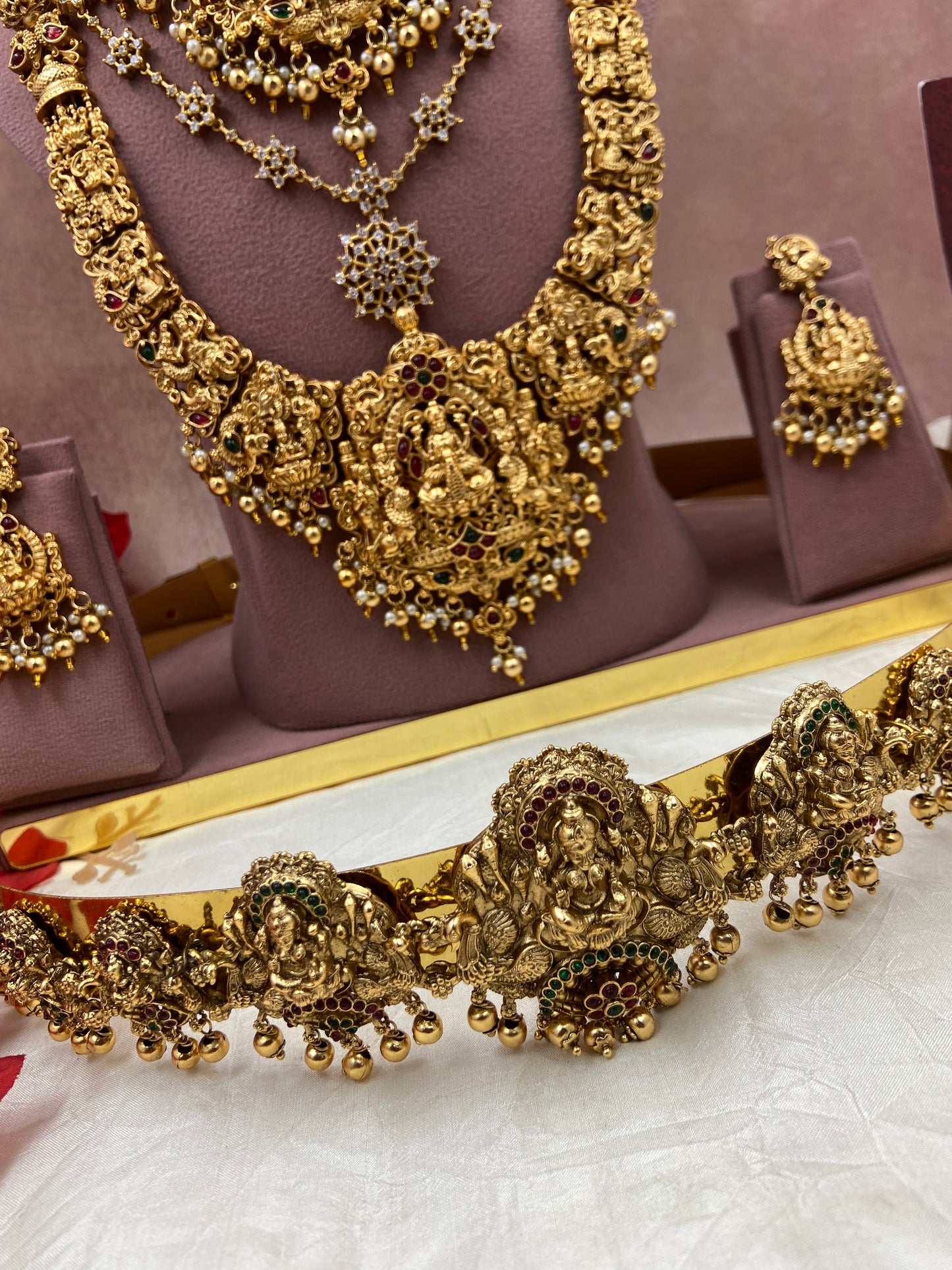 Grand semi bridal jewellery Sb535