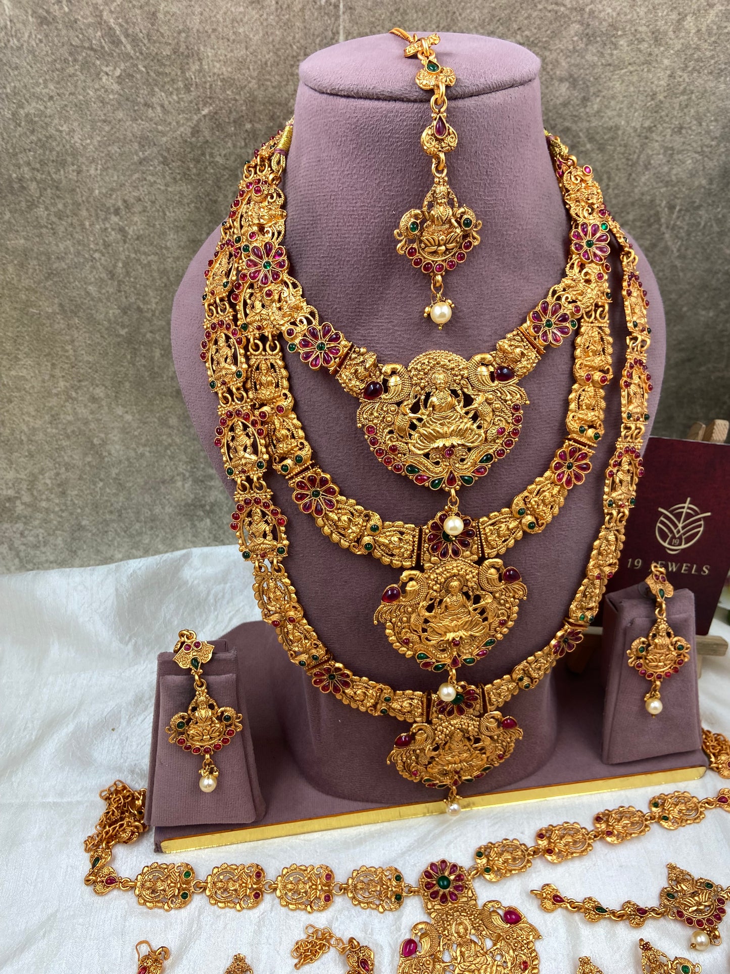 Full bridal jewellery Br061