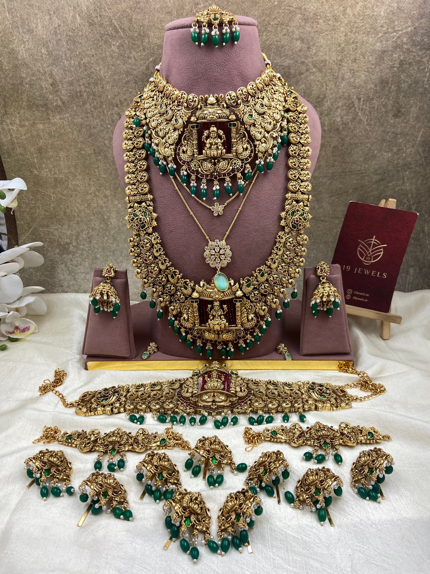 Grand full bridal jewellery Br233