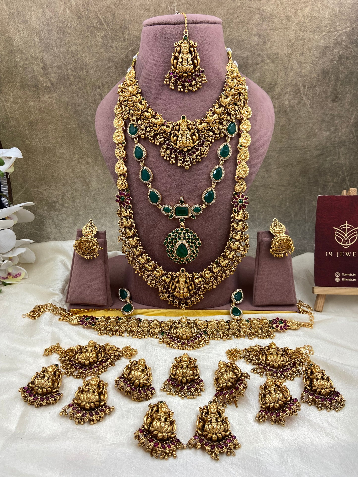 Nita Ambani lakshmi full jewellery Br232