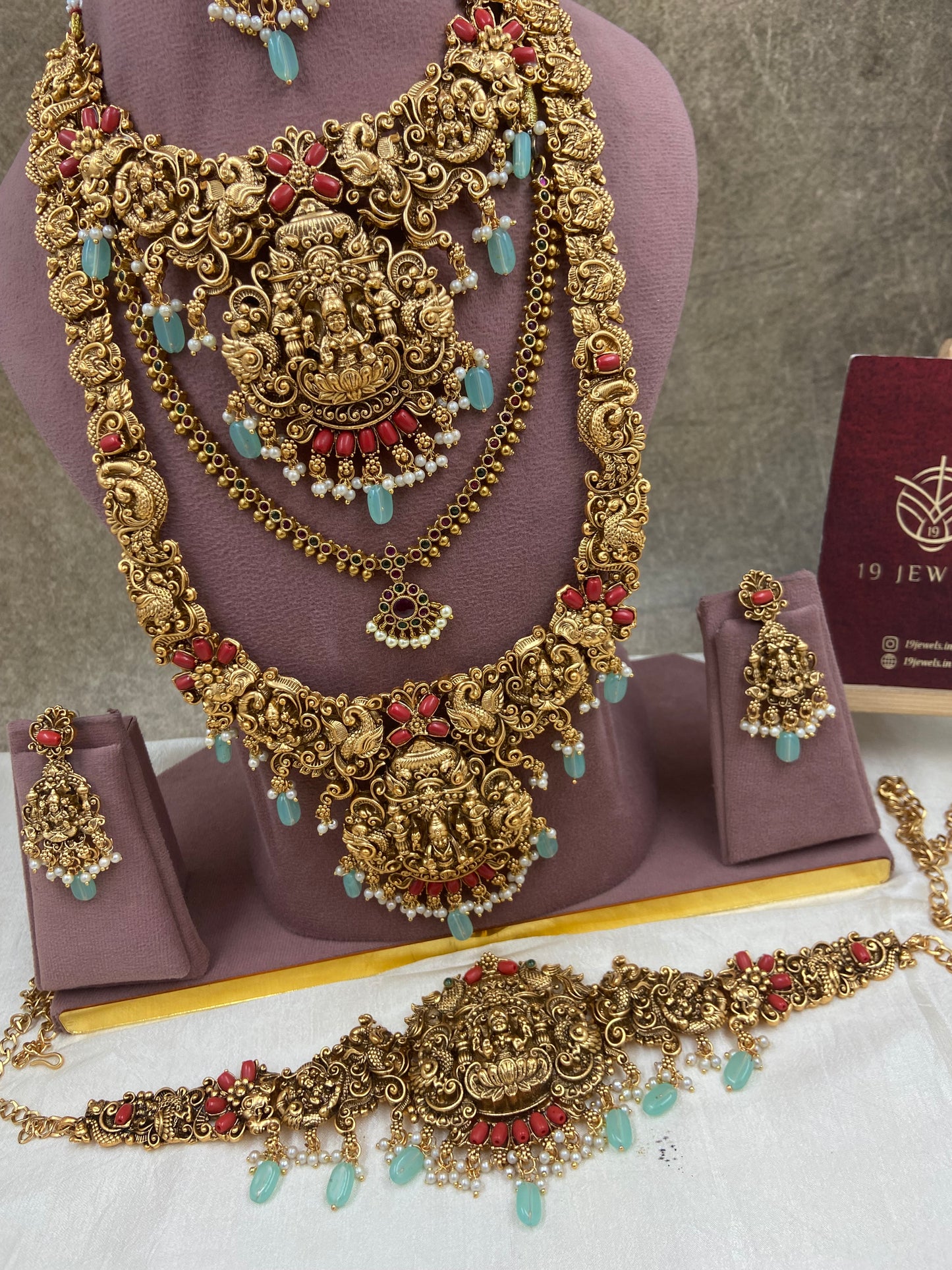 Nakshi semi bridal jewellery Sb630