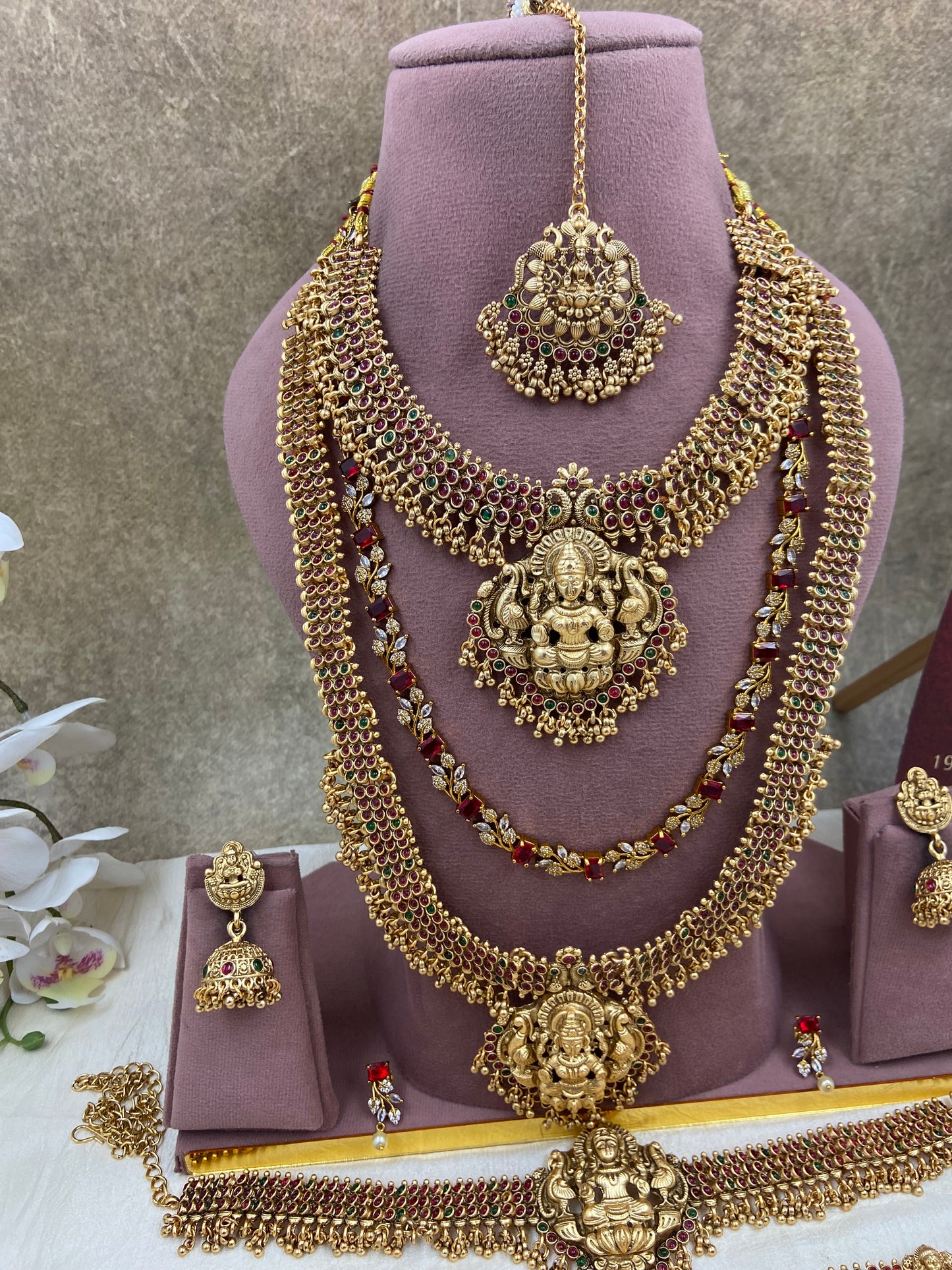 Kempu full bridal jewellery Br217