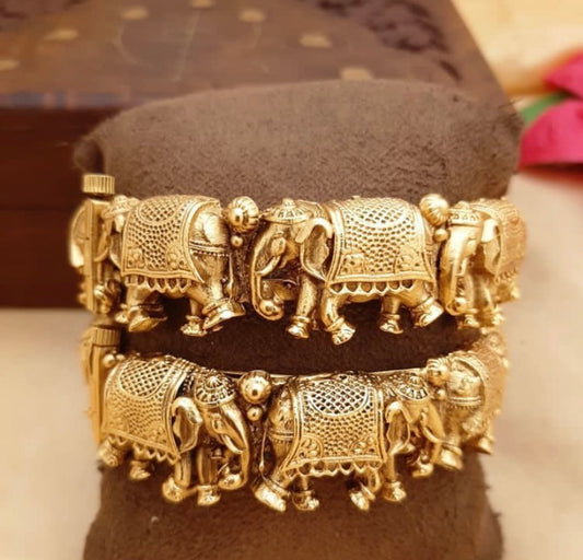 Elephant openable bangles pair Bn017