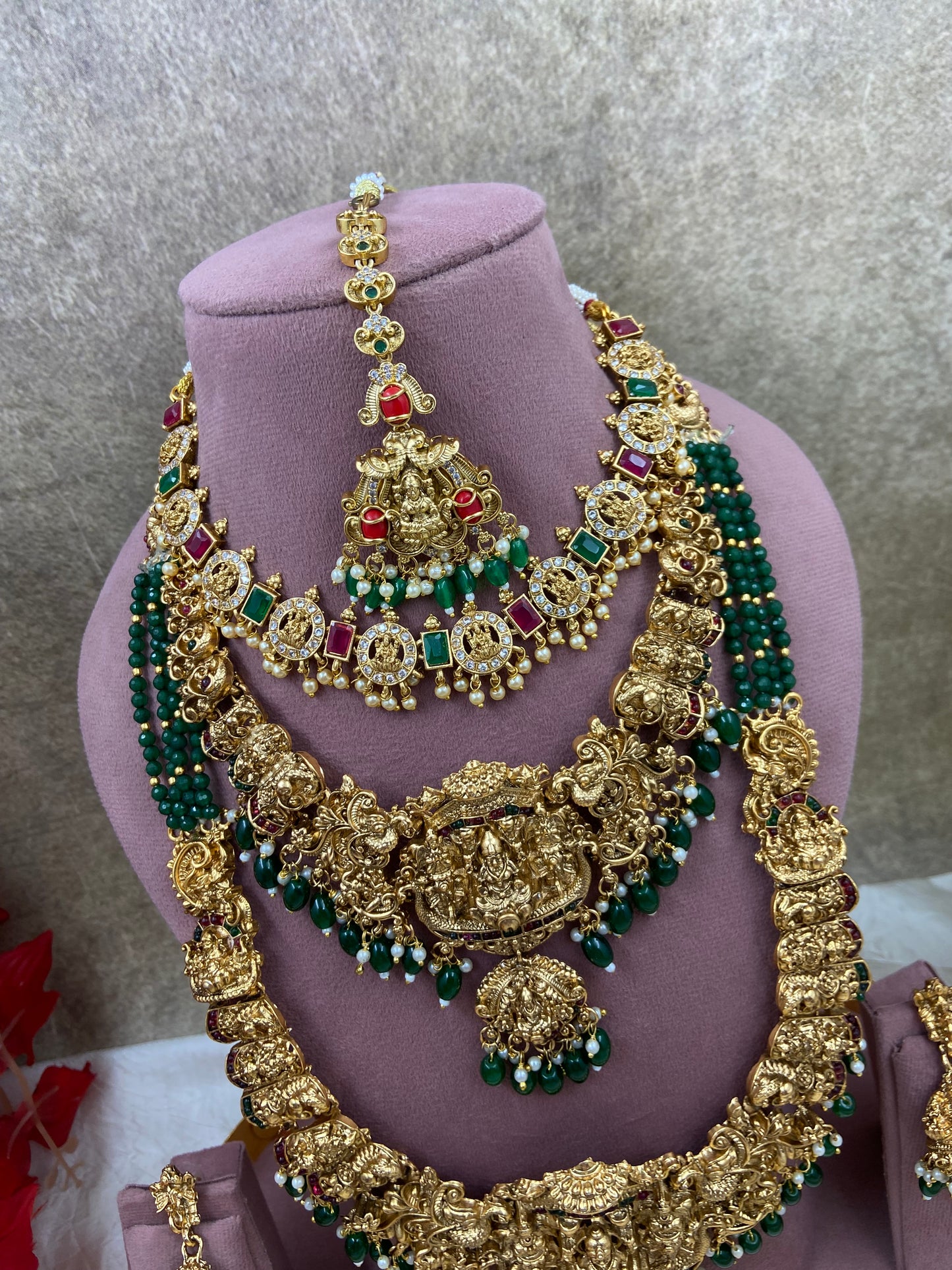 Green beaded semi bridal jewellery Sb526