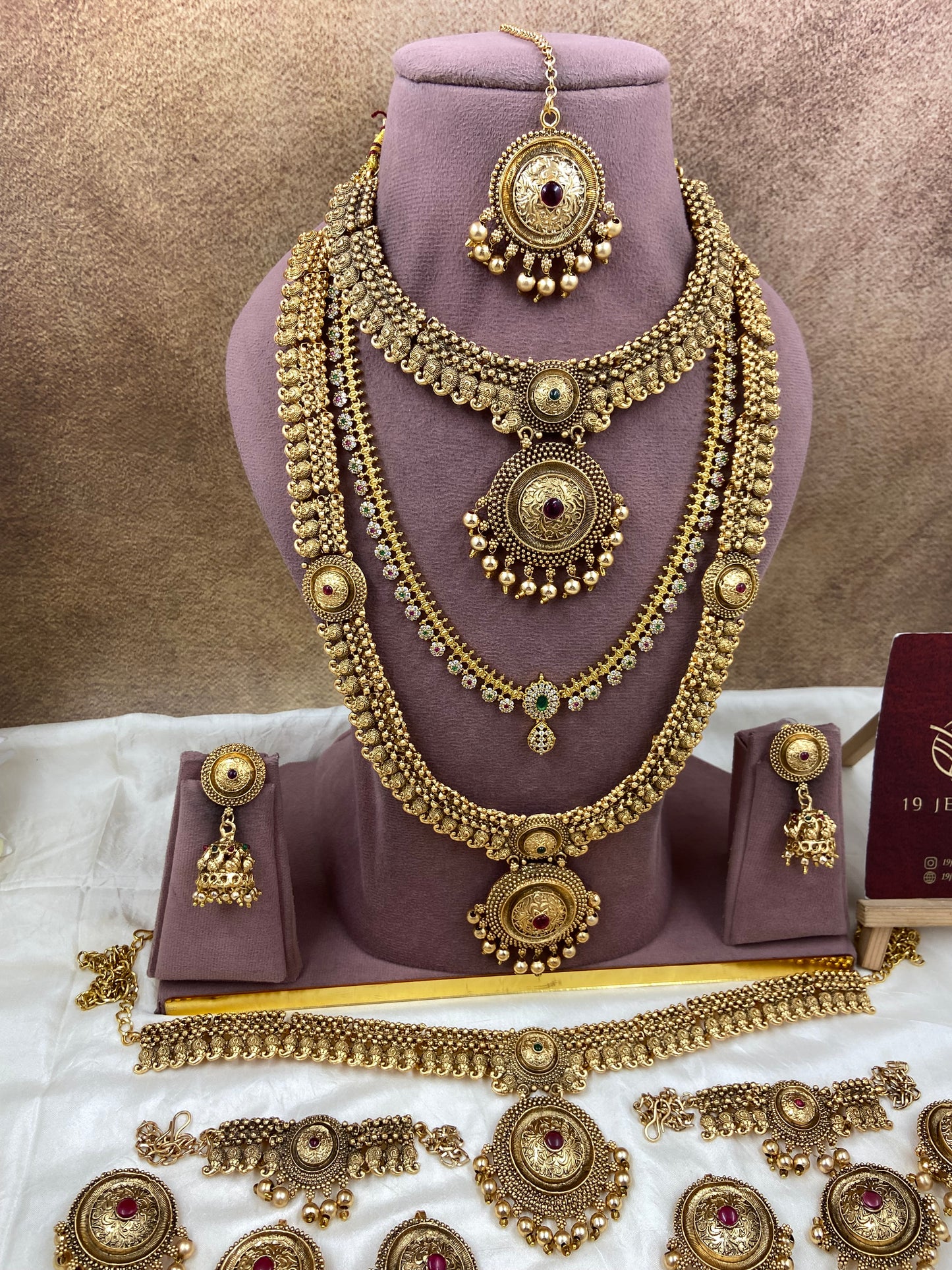 Full bridal jewellery Br280