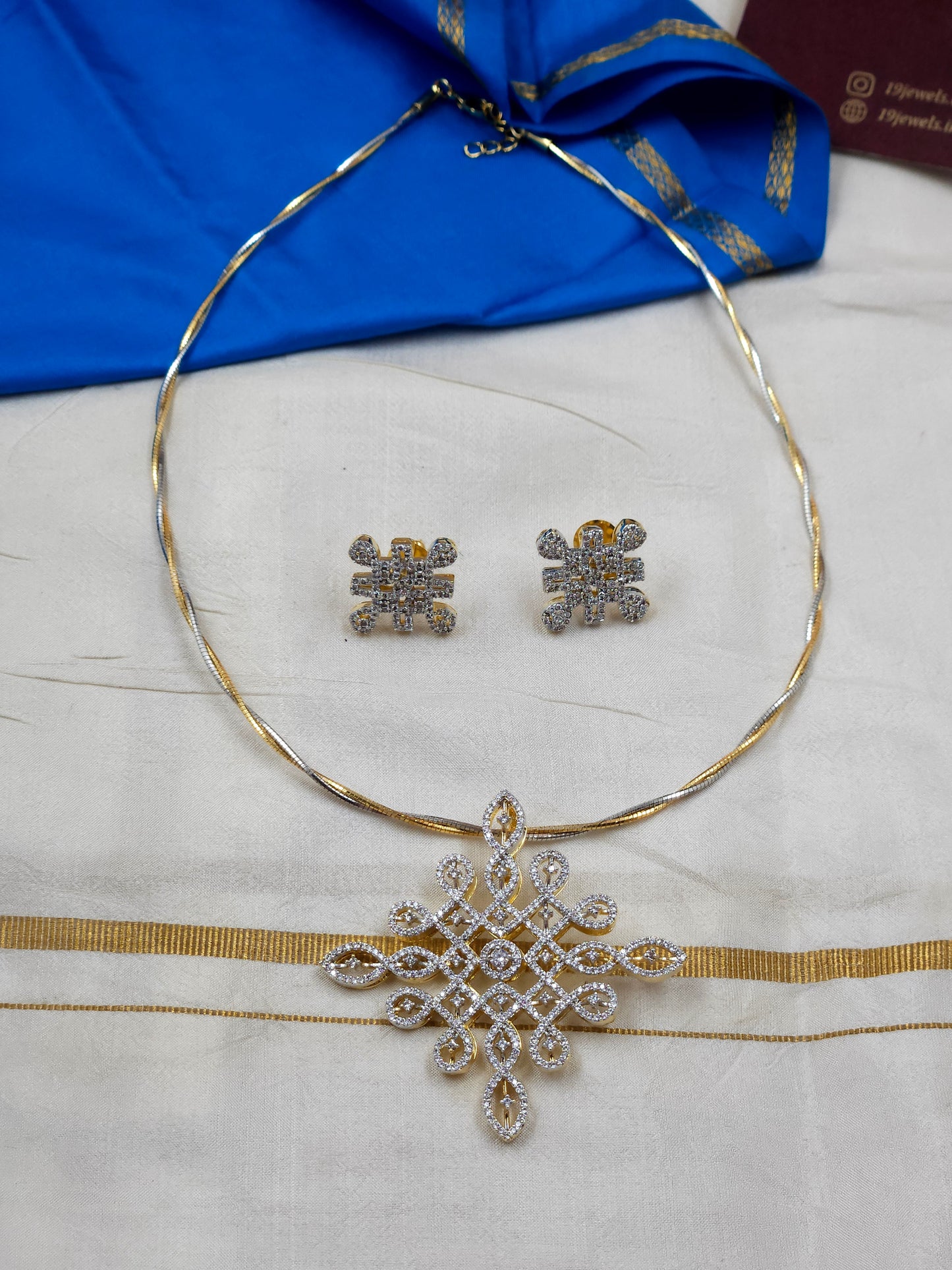 Kolam hasli Necklace N1620