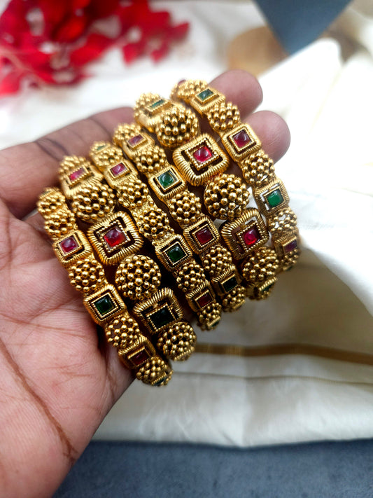 Bangle set Bn089