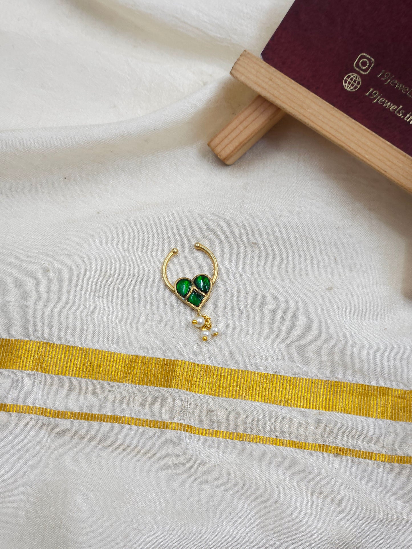 Jadau Nose pin 294-J4