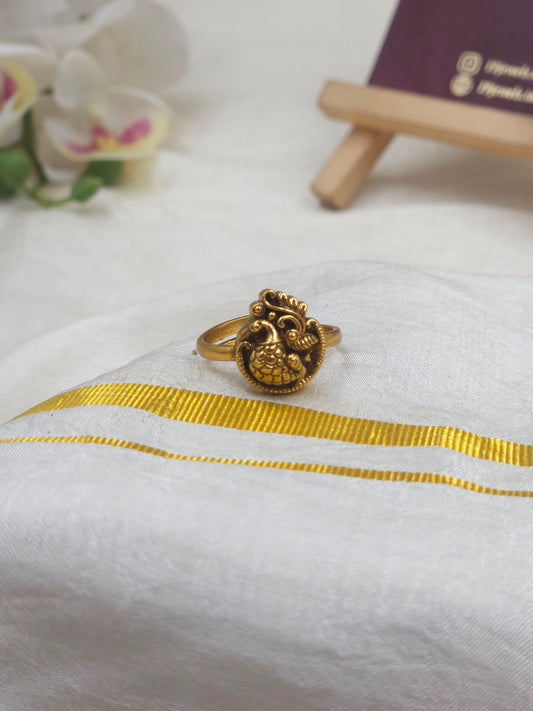 Antiqie Annam ring Fg035