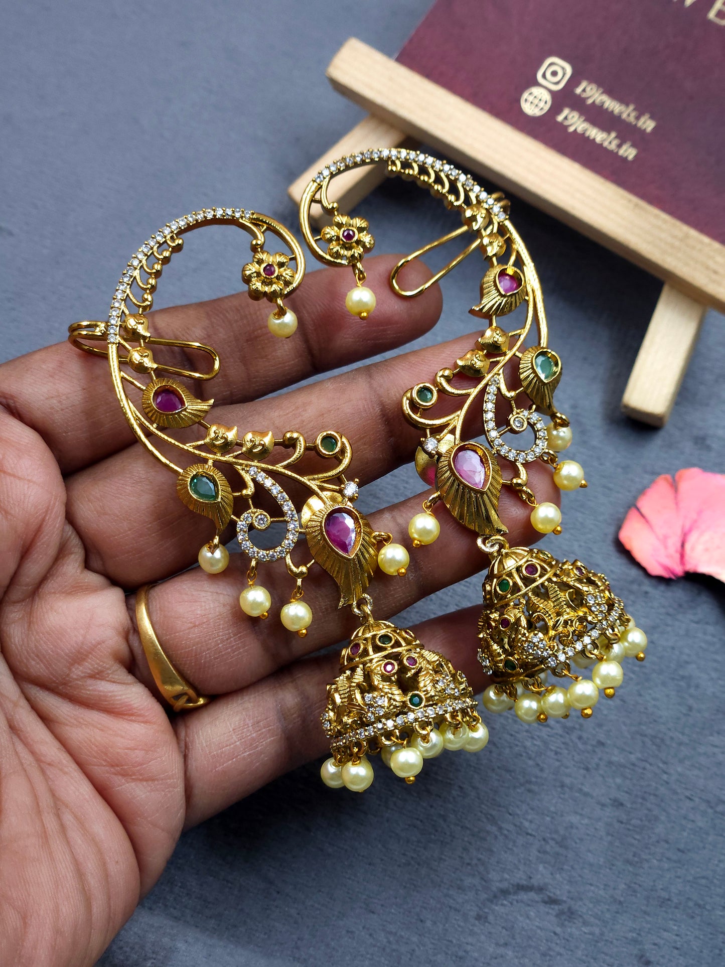 Jumka cuff Jm236