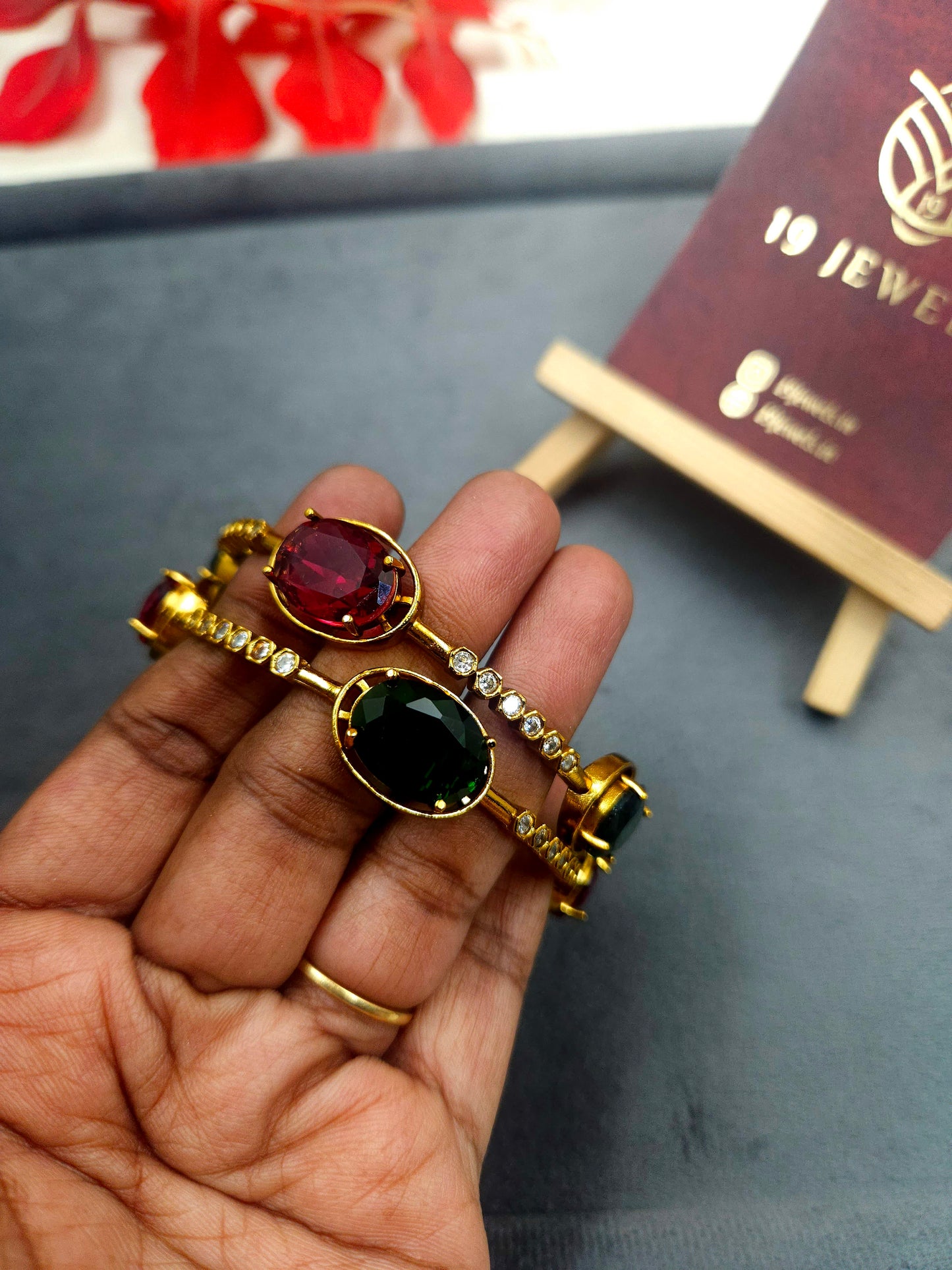 Big stone multi colour bangle Bn092