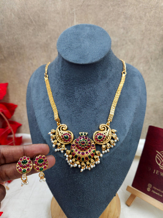 Choker necklace N1061