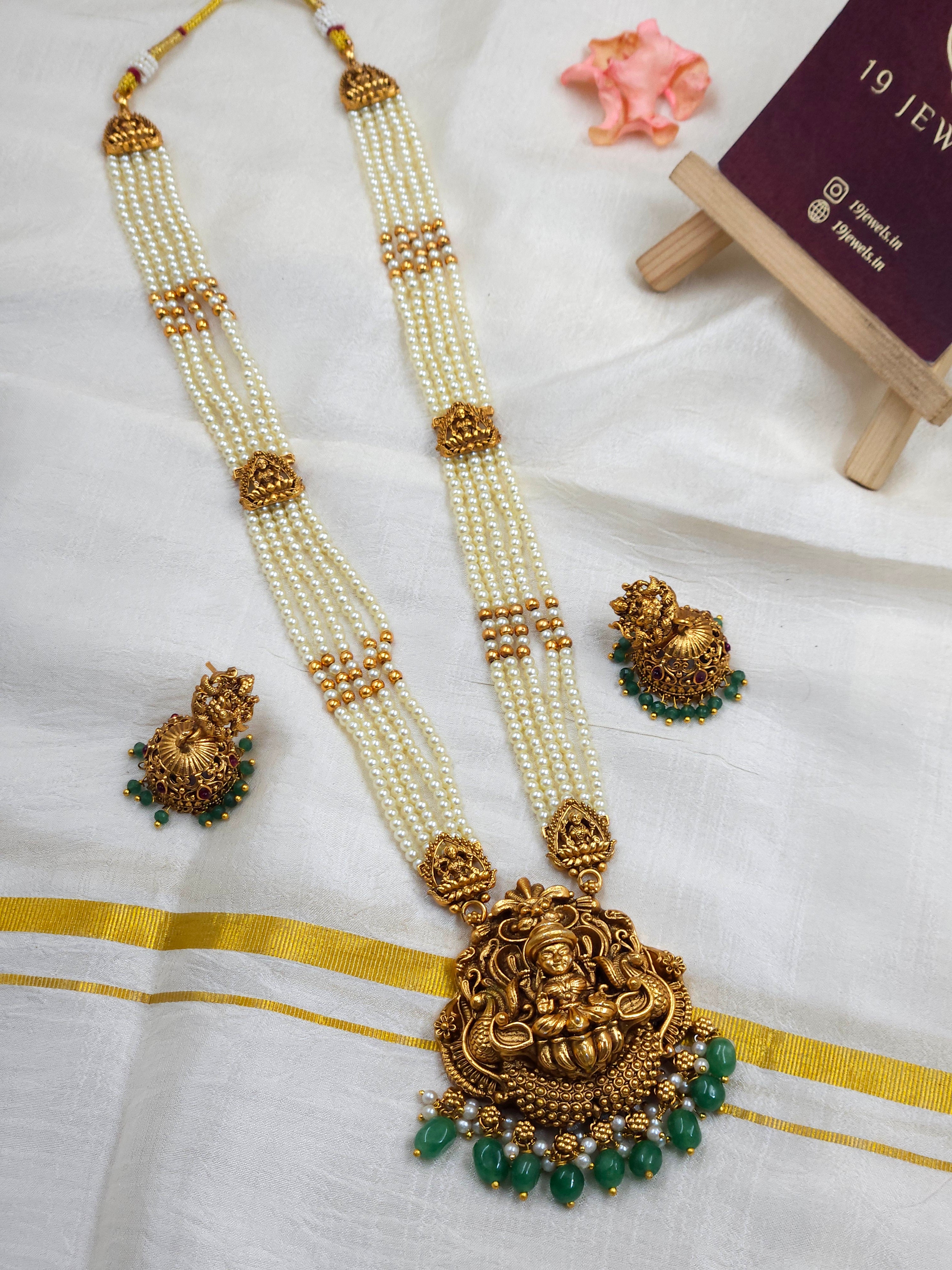 Pearl lakshmi mala N1249 – 19 Jewels