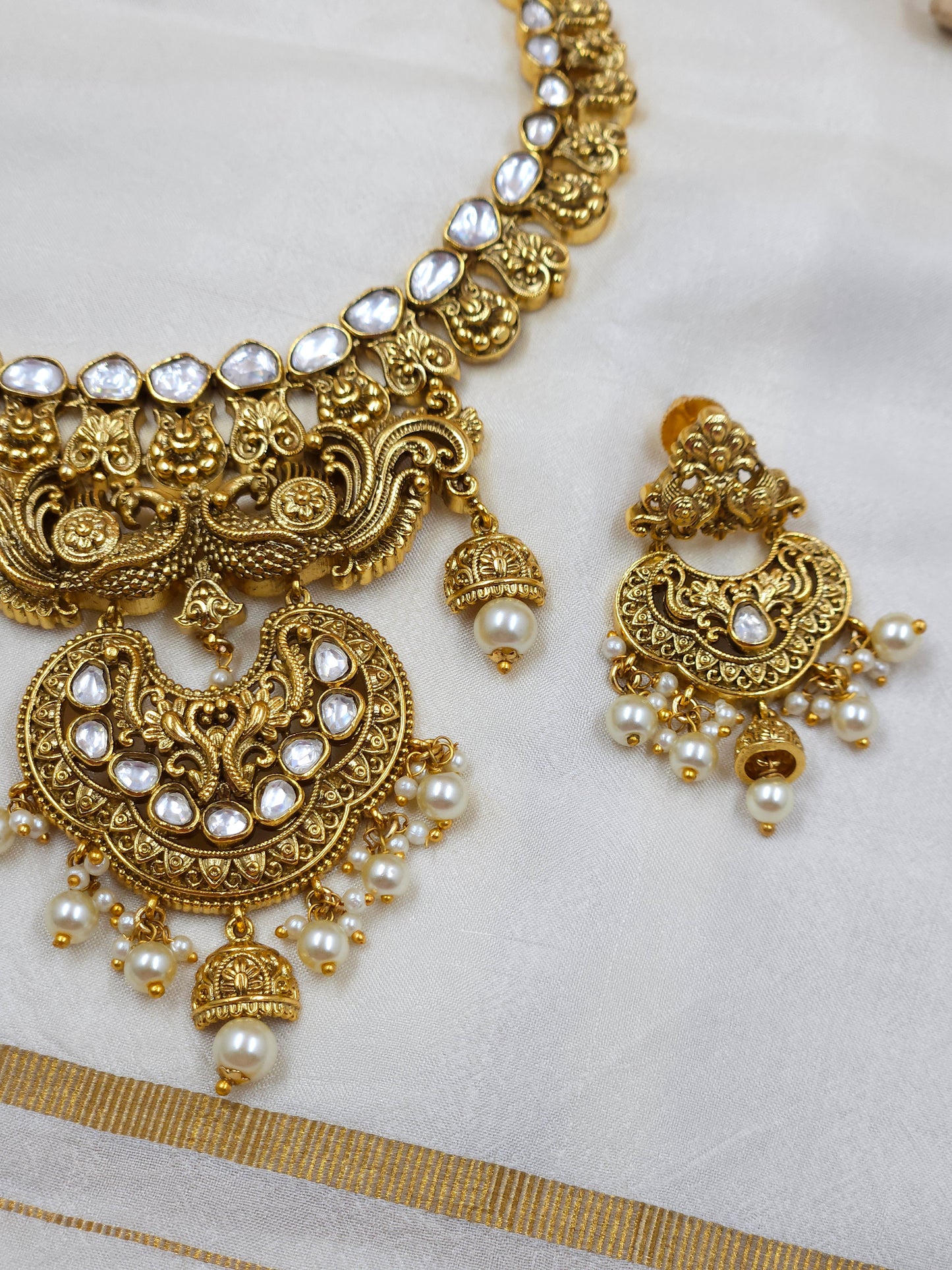 Premium Kundan Necklace N1576