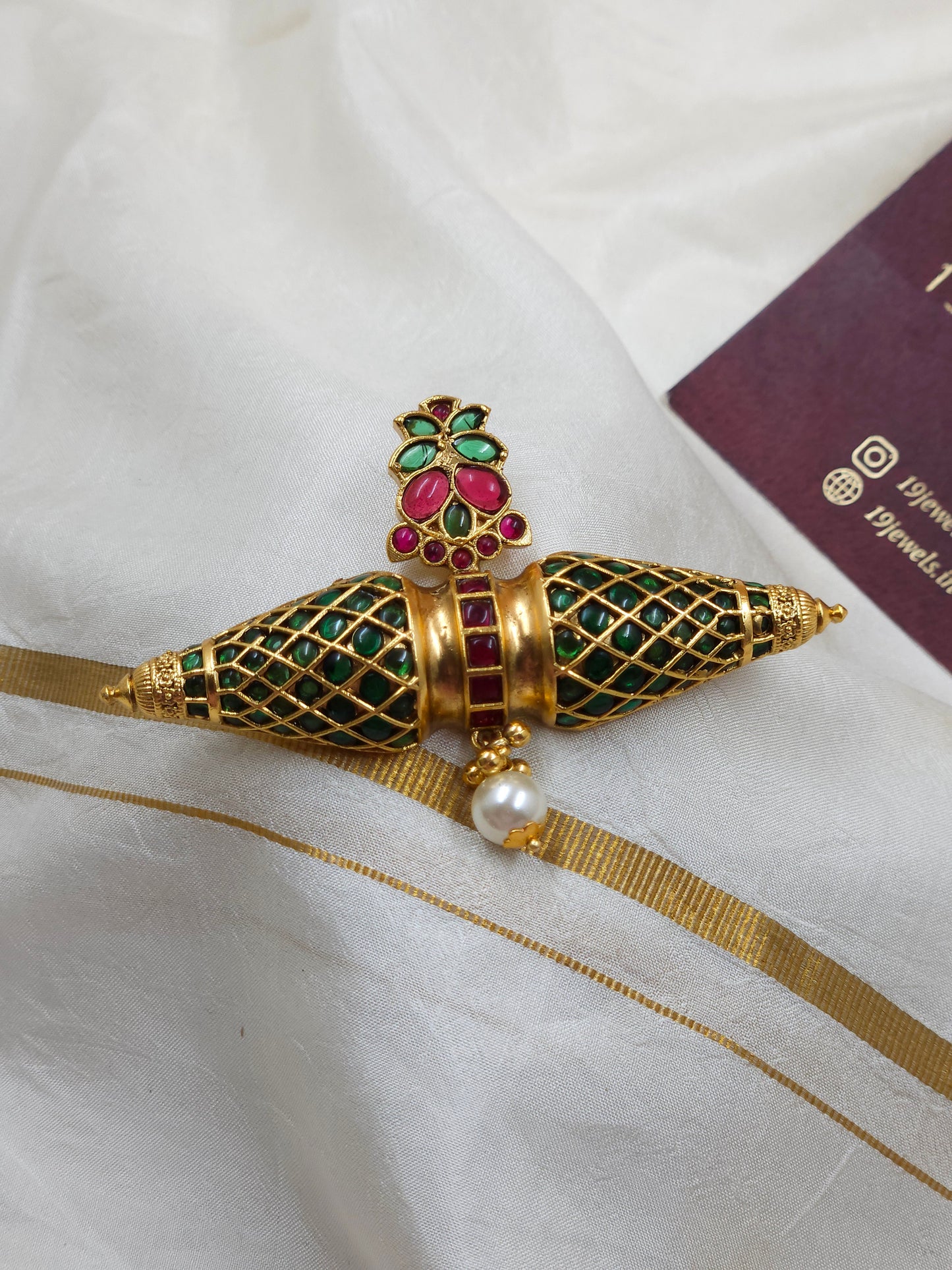 Ganisha antique Pendant N1569