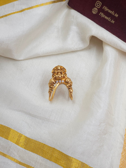 Vangi type Finger ring Fg043