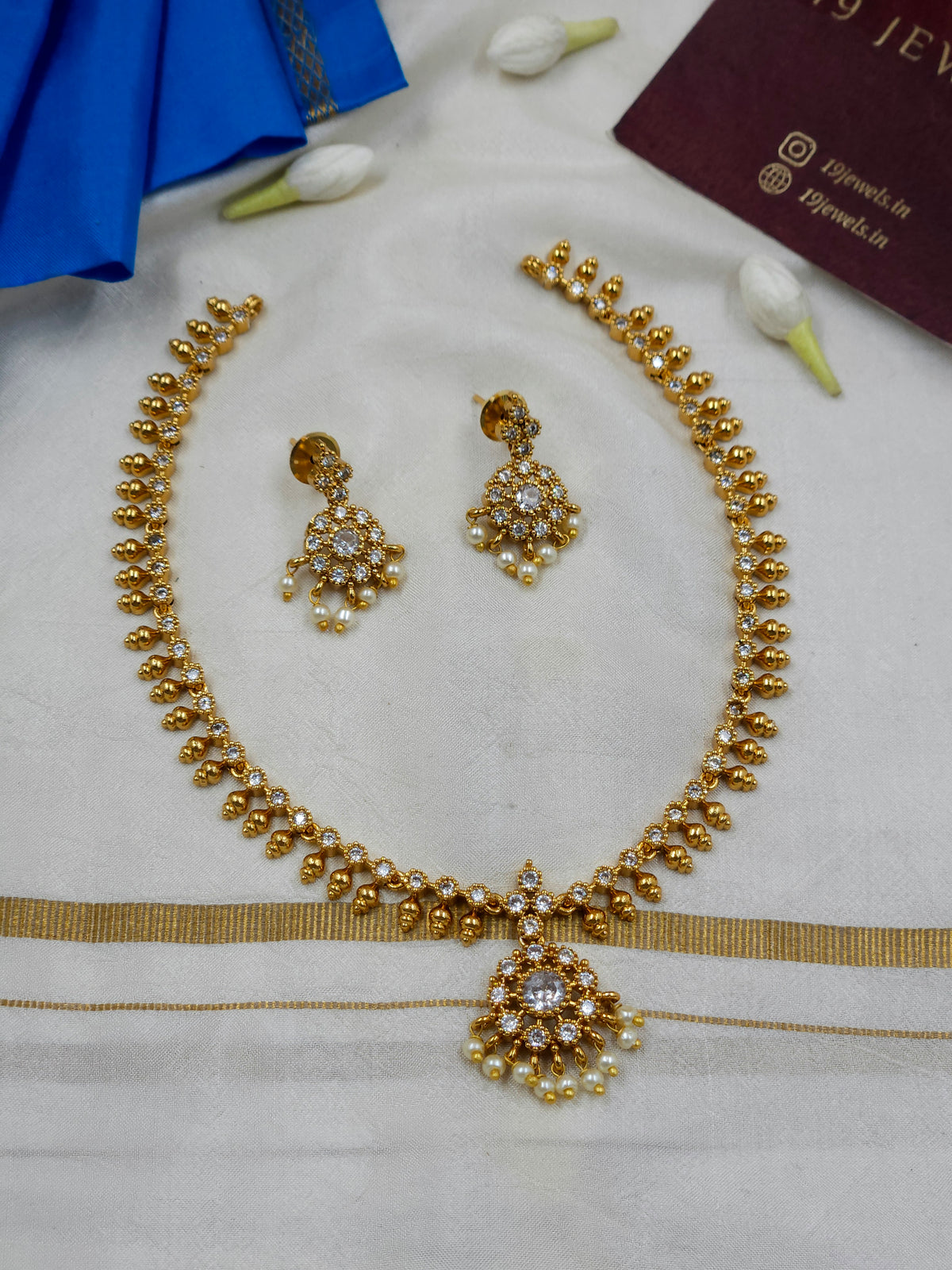 Cz white stone necklace N1672