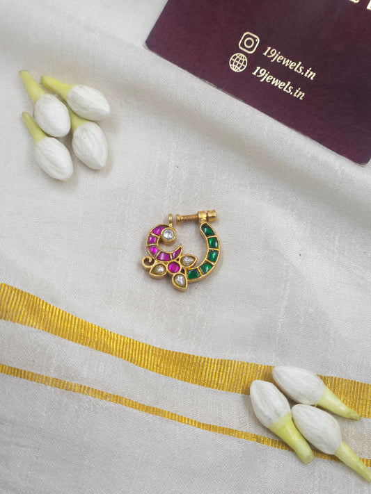 Jadau left screwed nose ring 410