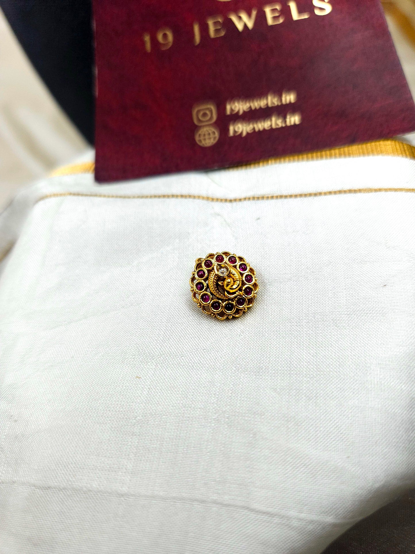 Antique Nath/Nose pin 073