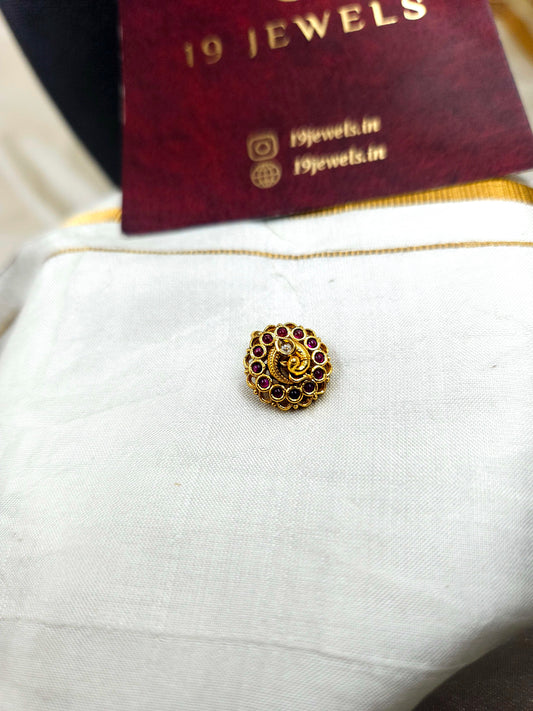 Antique Nath/Nose pin 073