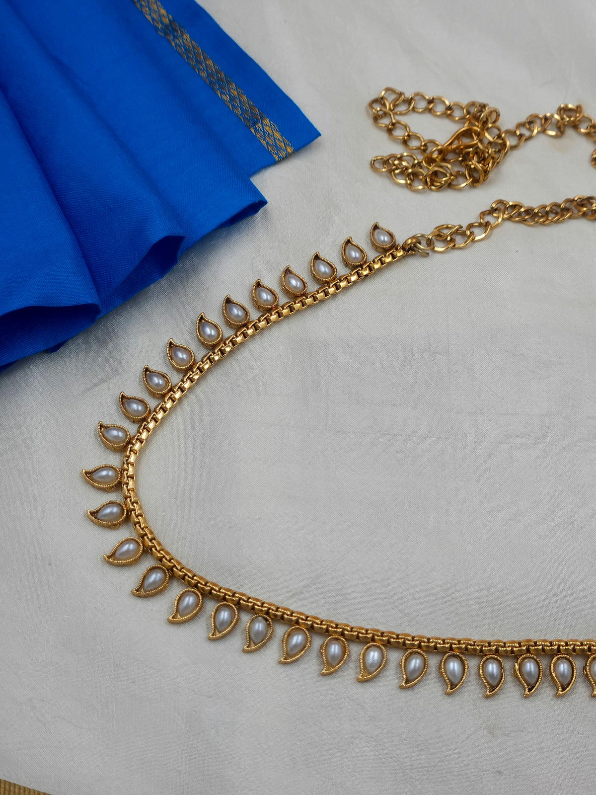 Hip chain Hb407
