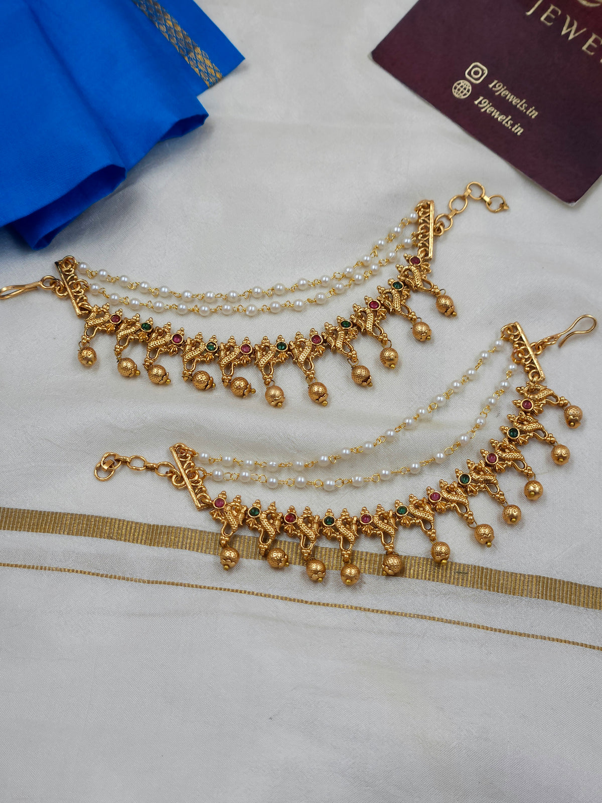 Ear chain Ea294