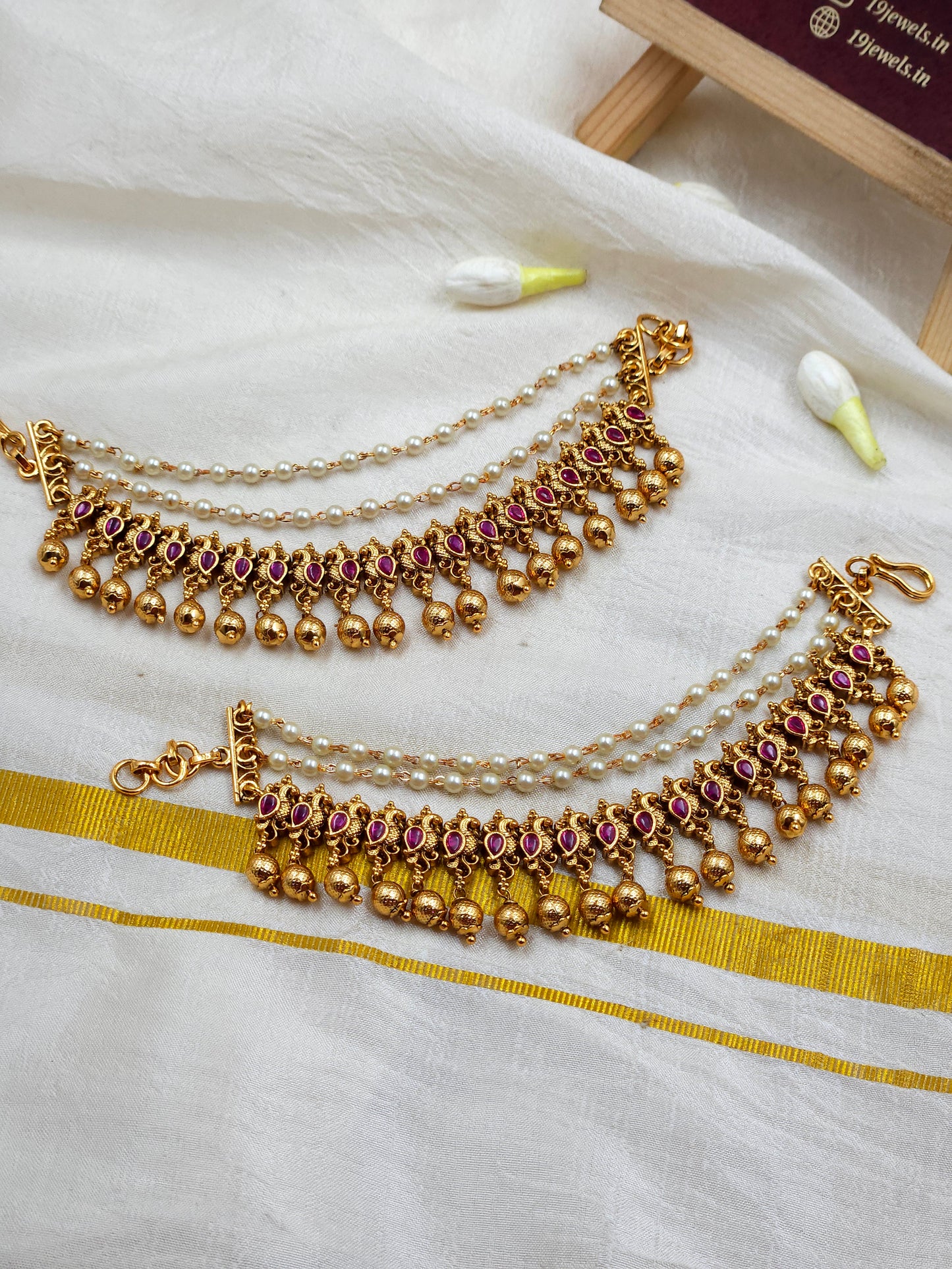 Antique Ear chain Ea095