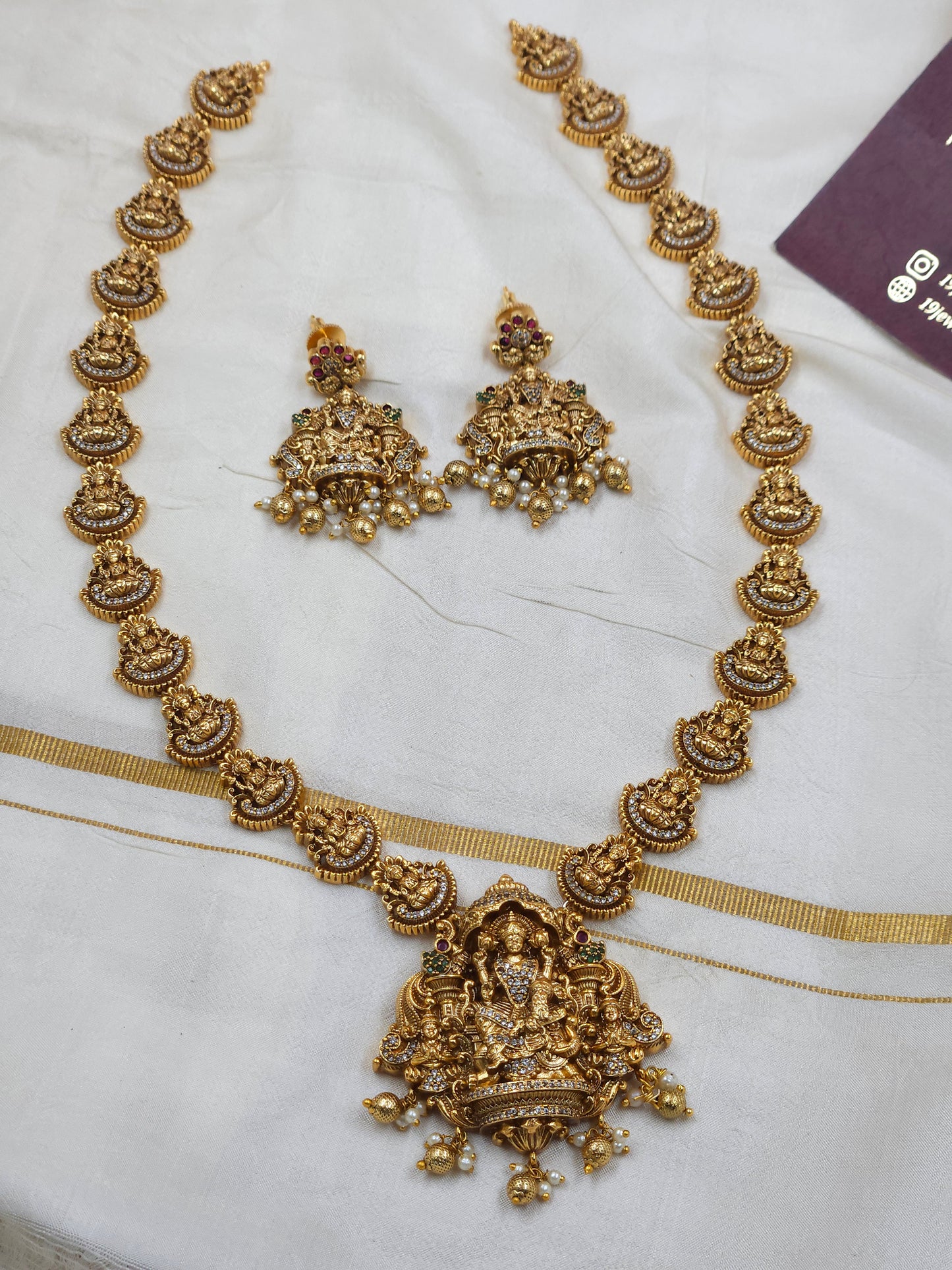 Antique lakshmi Long haram N1537