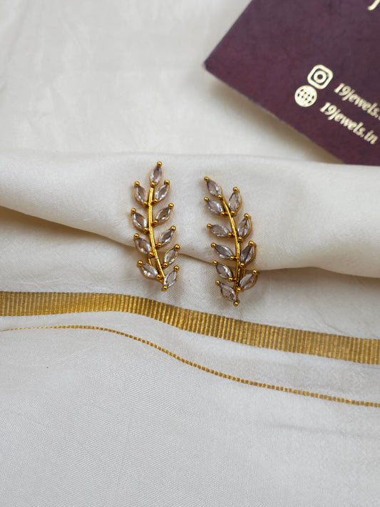 Ear cuff tops Jm416