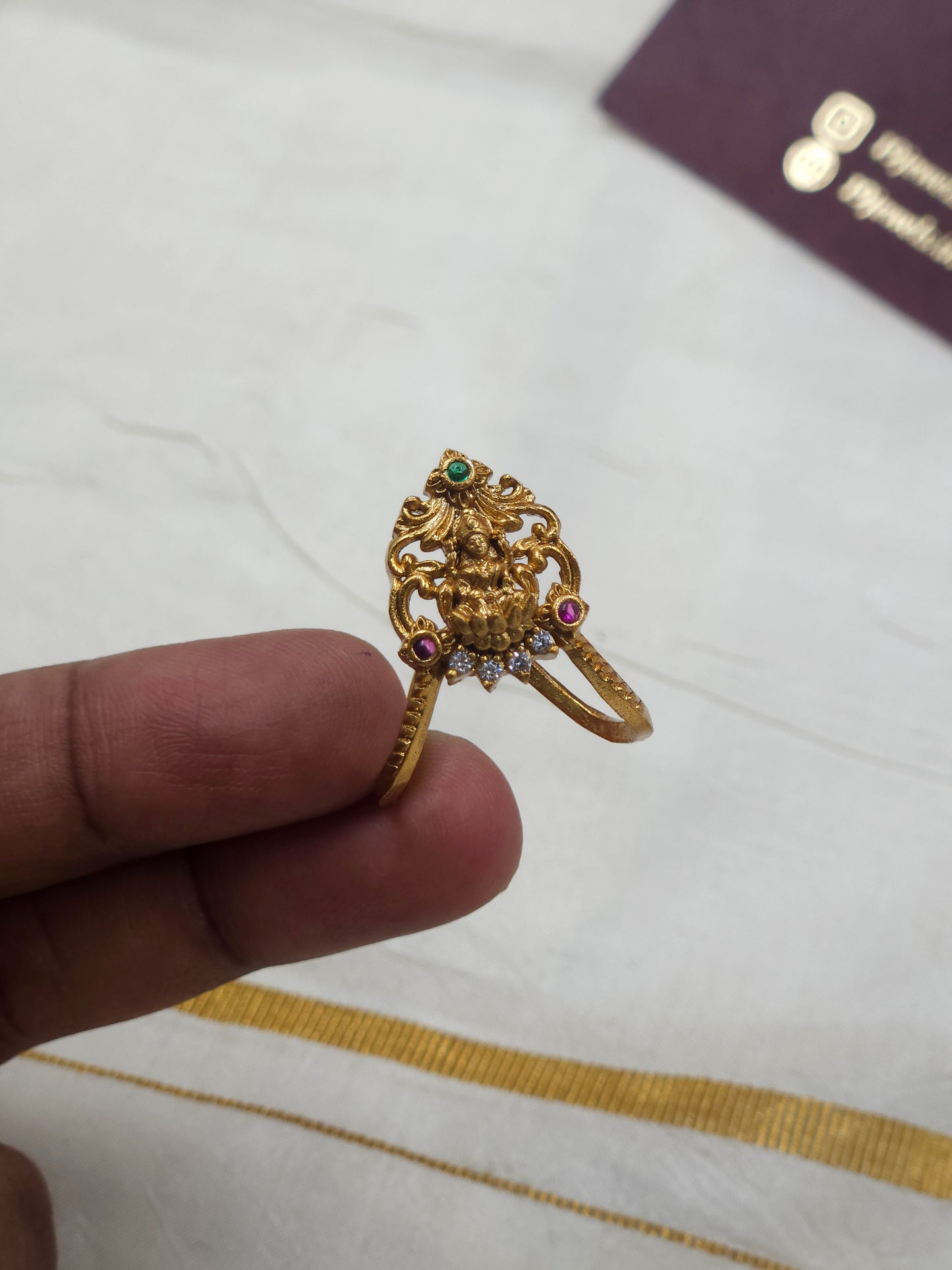 Vangi type Finger ring Fg061-J3