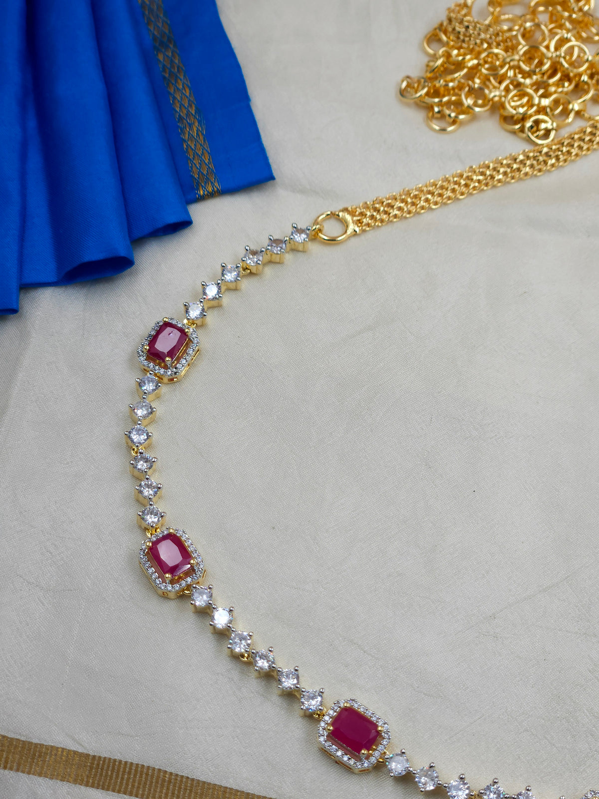 Ad ruby Hip chain Hb412