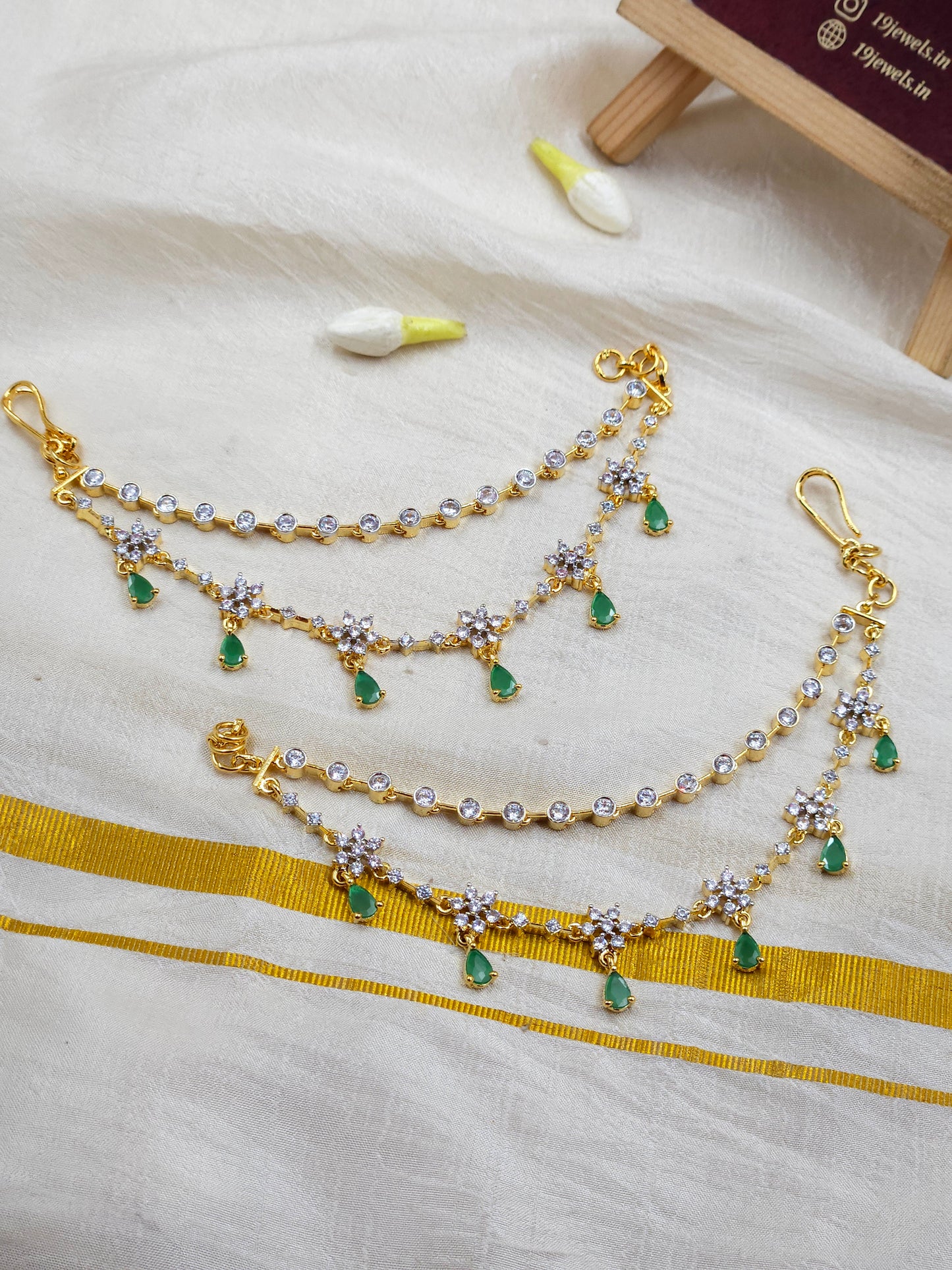 Ad emerald Ear chain Ea097