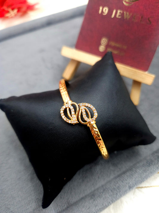 Premium gold polish stable bracelet Bn094