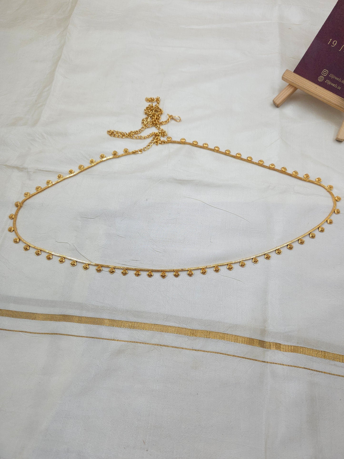 Hip chain Hb324