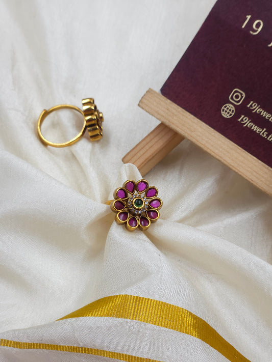 Antique Finger ring Fg045