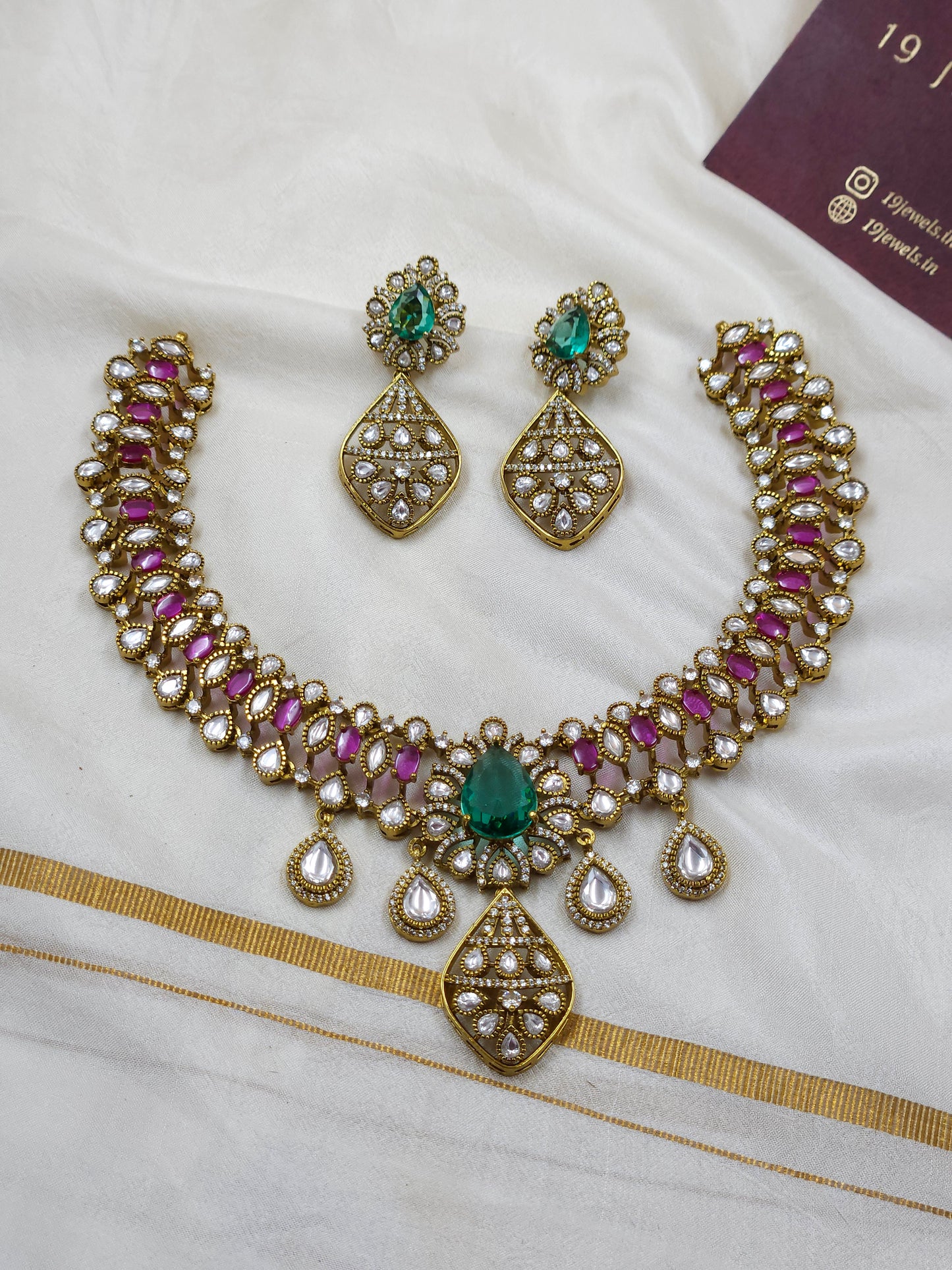 Mozonite premium Necklace N1565