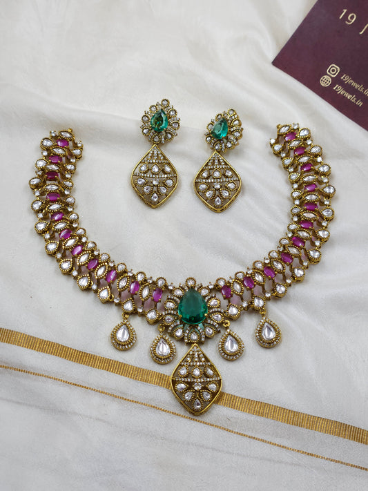 Mozonite premium Necklace N1565