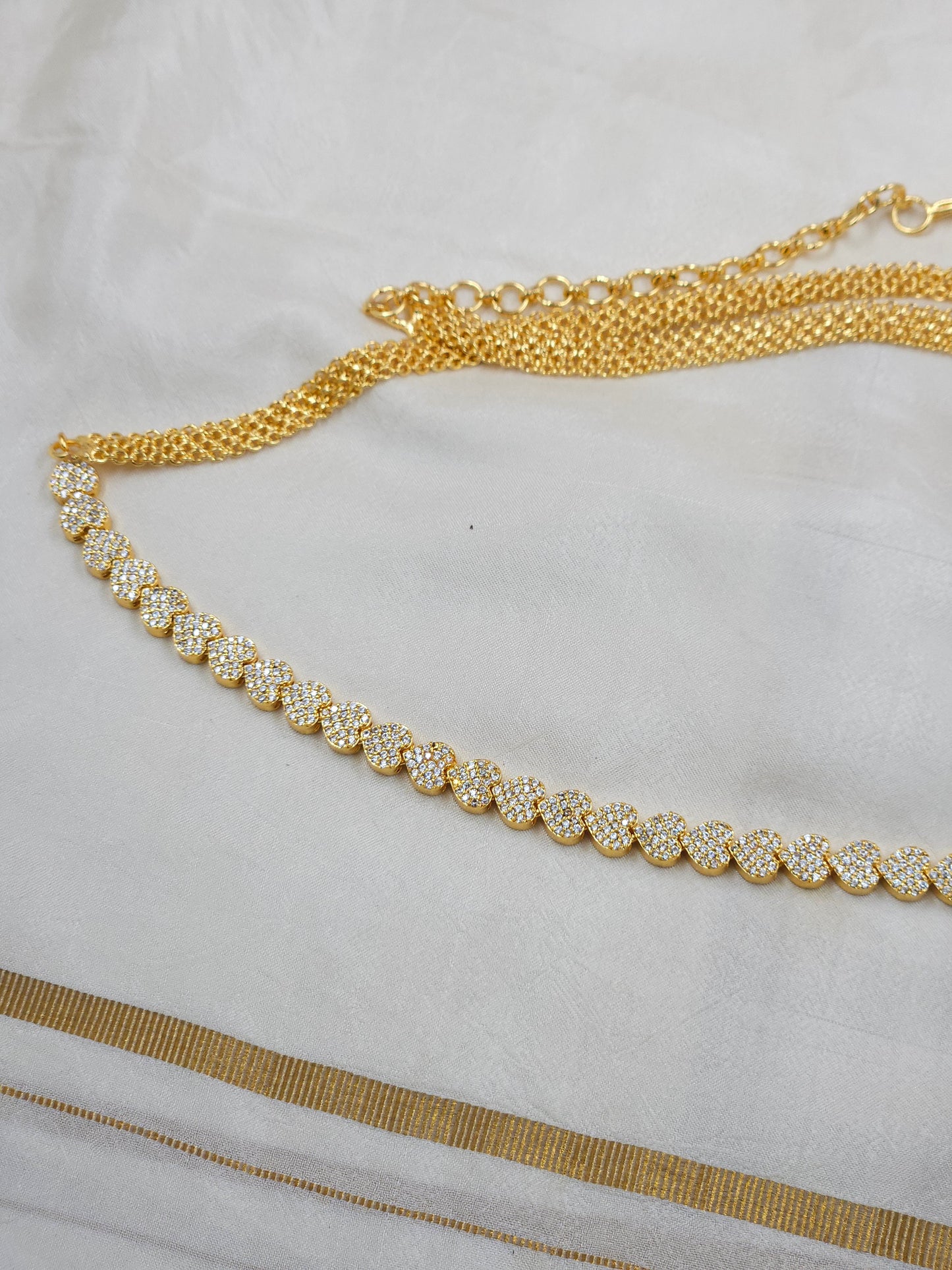 Ad Hip chain Hb352