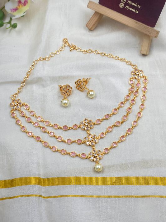Baby pink tri step necklace N1214