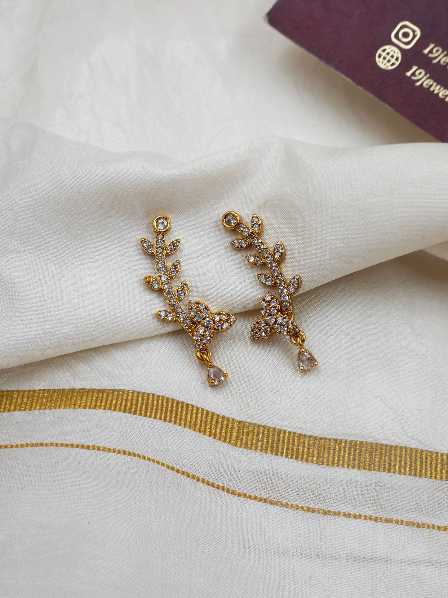 Ear cuff tops Jm417