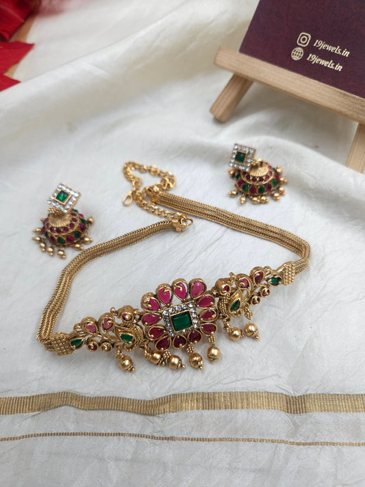 Multi colour choker N432