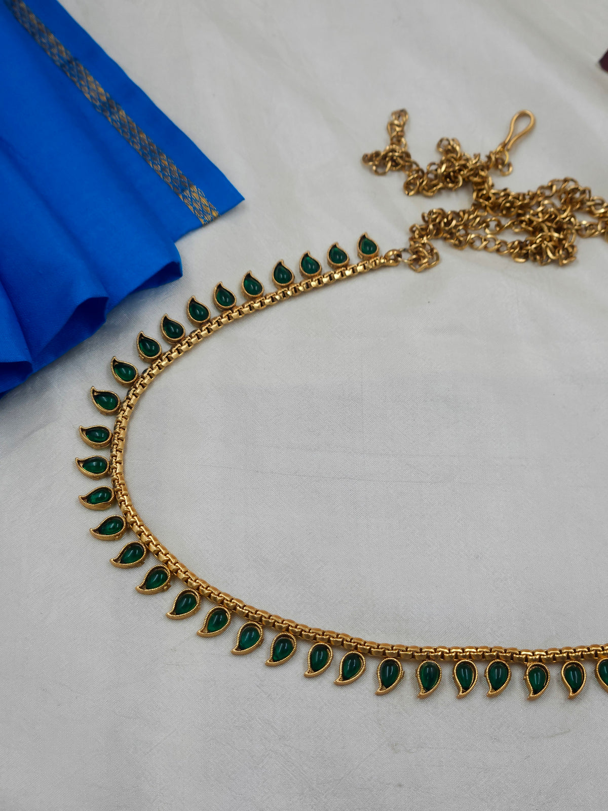 Hip chain Hb409