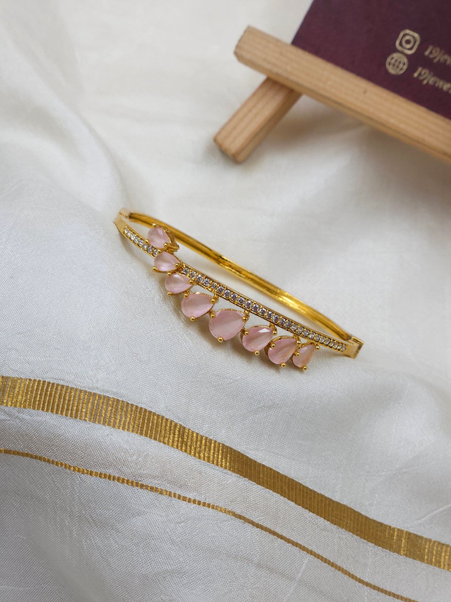 Baby pink Bracelet Bn227