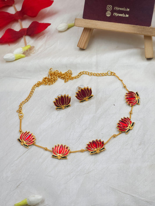 Lotus necklace N1104