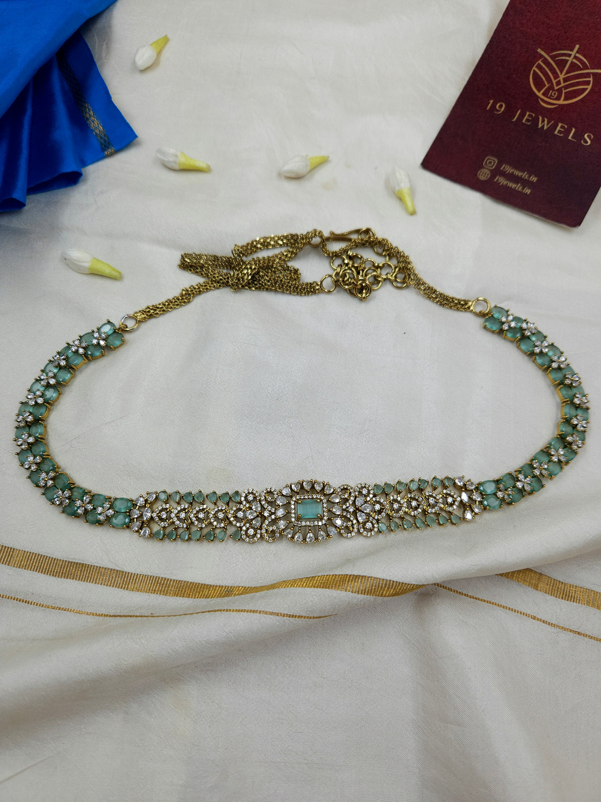 Premium hip chain Hb386