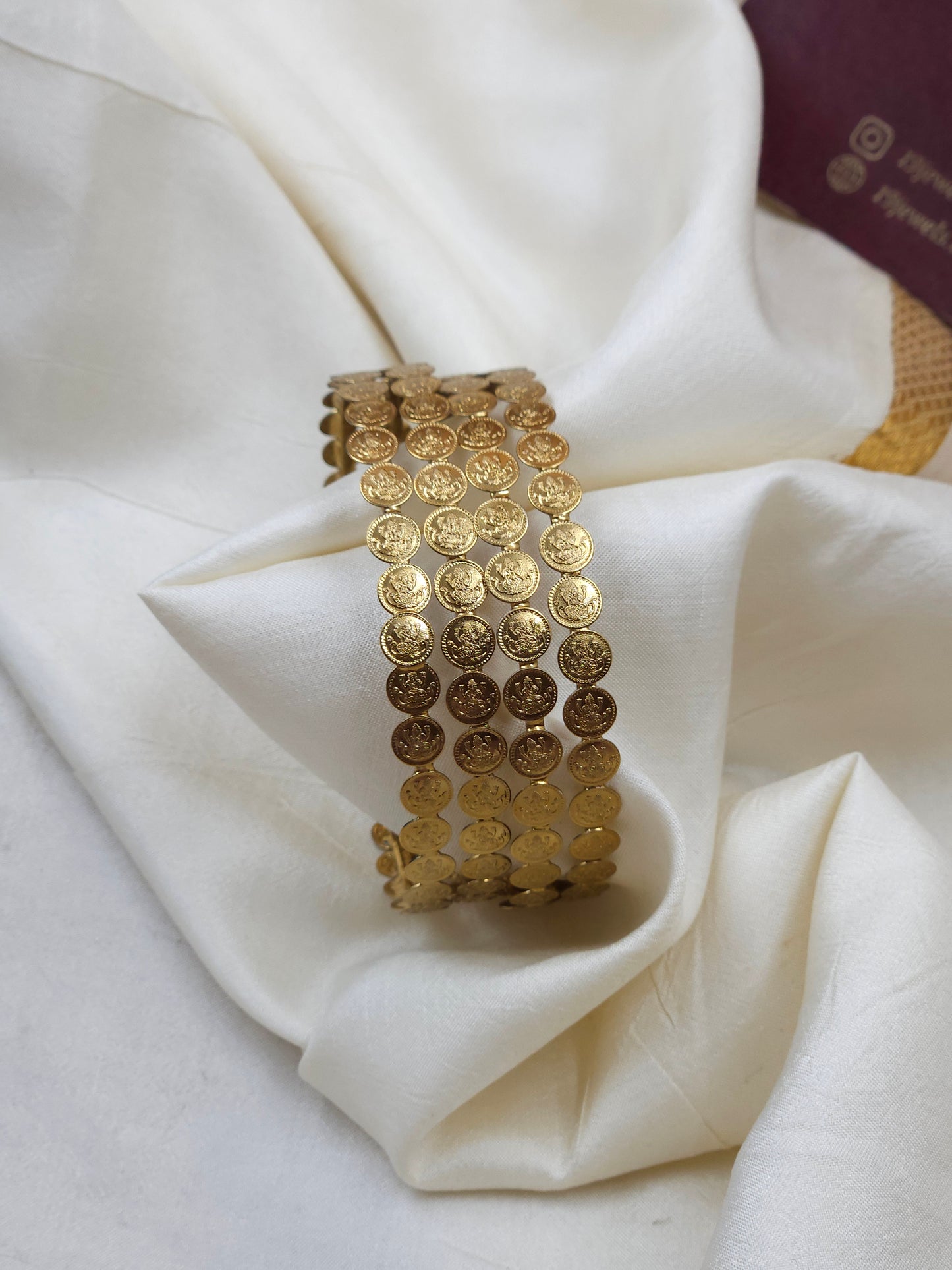 Coin Bangle Bn243